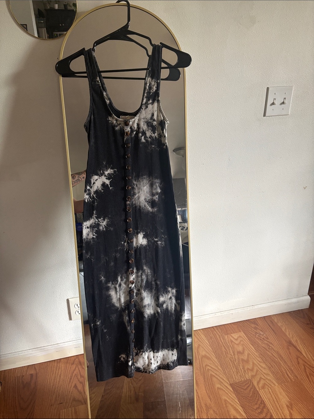 Gilded Intent Black and White Tie-Dye Button-Front Midi Dress